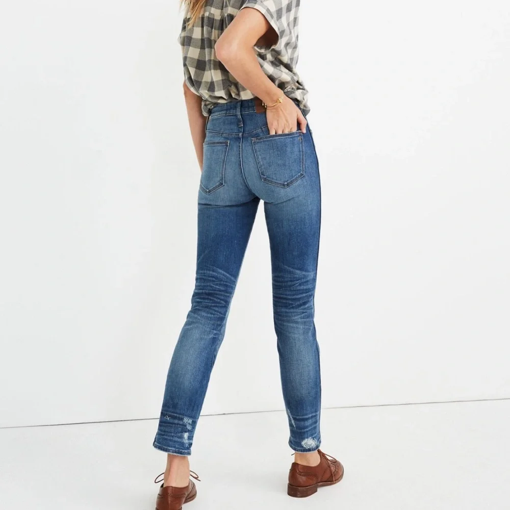 Madewell Slim Straight Jeans: Distressed Button-Front Edition Wellmoor Size‎ 24